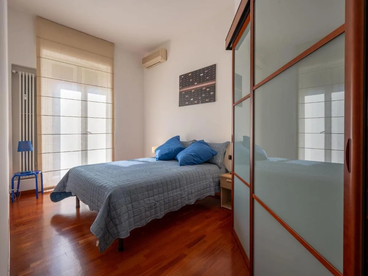 Apartment Porta Nuova Apartment By Interhome Milán